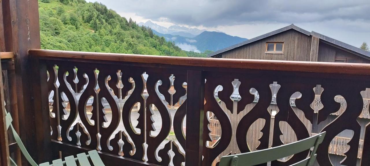 Pleine Nature Pied Pistes Piscine Chauffee Ustou Kültér fotó